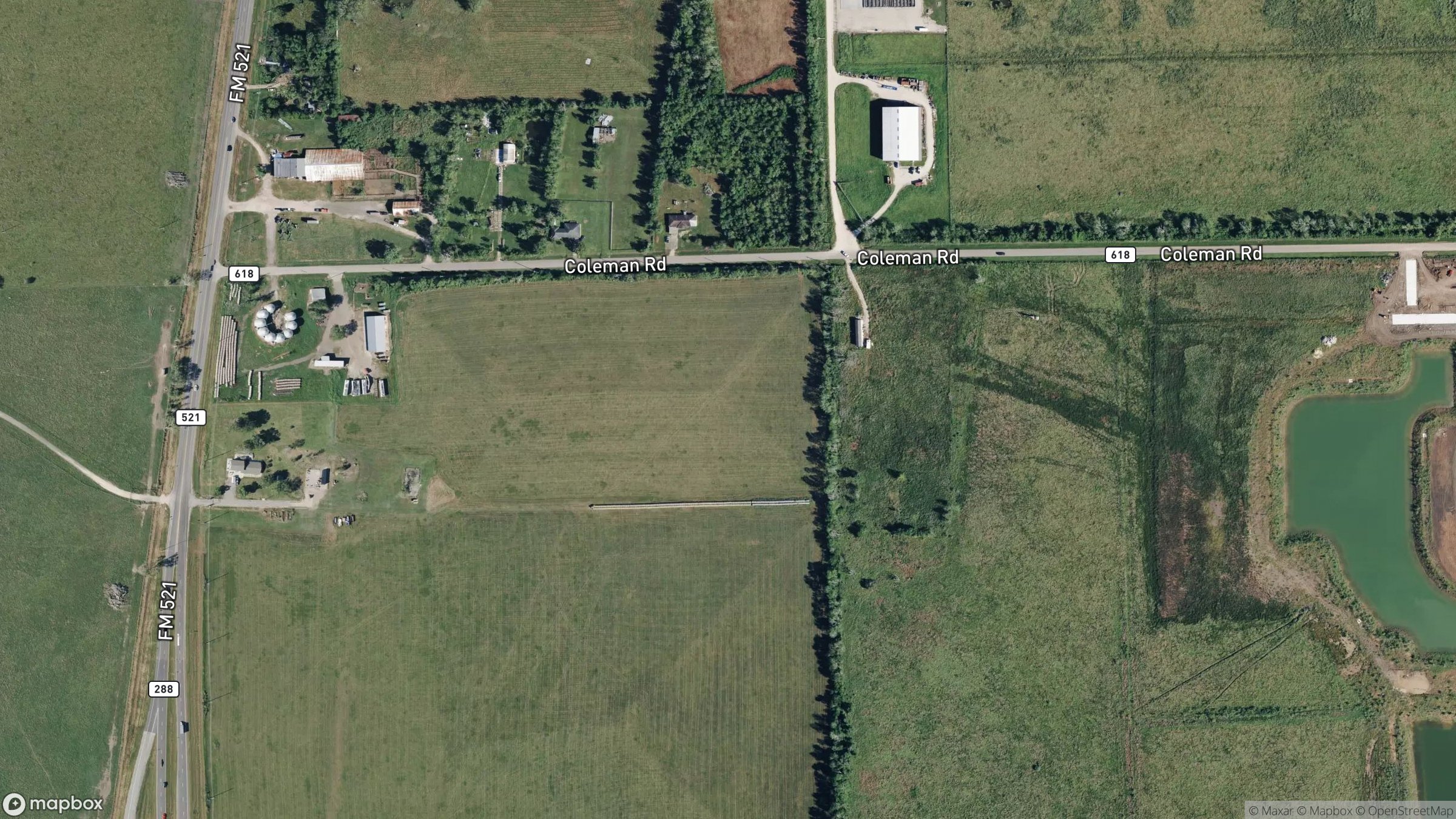 Aerial view of 302 County Rd 618